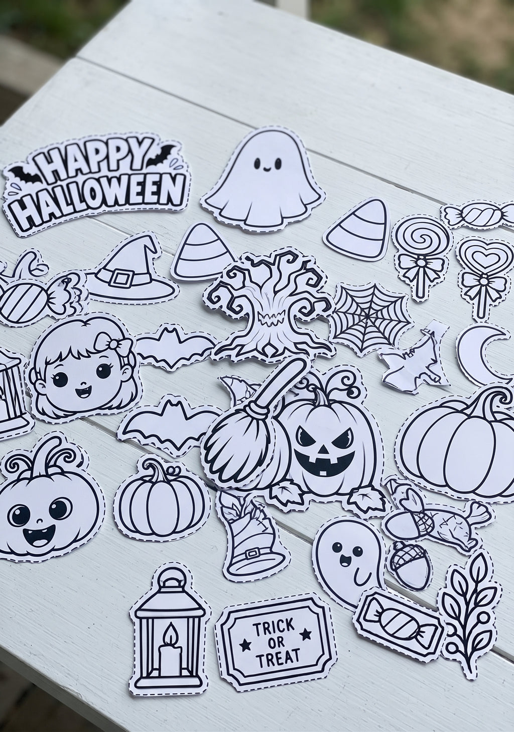 Halloween Wreath Craft for Kids, Printable Cut and Paste Wreath, Halloween Cutouts, Color Cut Glue Activity, Preschool Classroom Craft