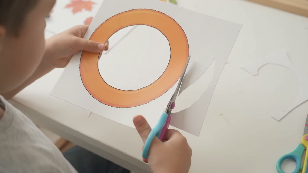 Thanksgiving Wreath Craft for Kids, Printable Cut and Paste Activity, Full Color Thanksgiving Cutouts, Fall Harvest Classroom Craft